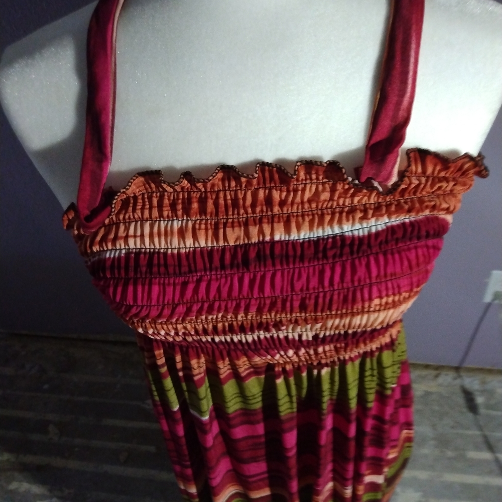 Women's Size Medium Top
